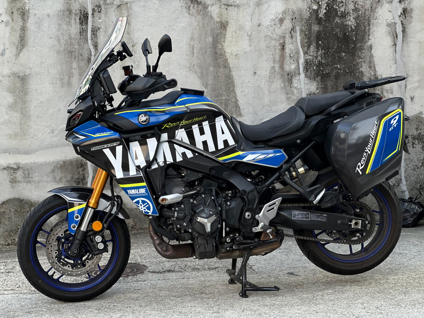 YAMAHA Tracer 9 GT+ Custom Vinyl Graphic Decal Kit (1-1.Carbon Pattern&Blue)