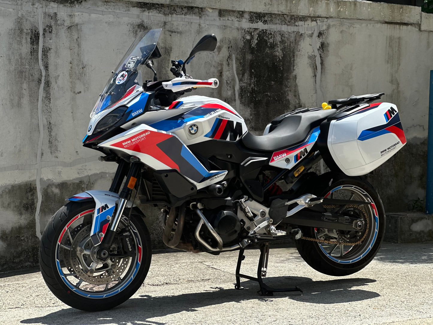 BMW F900XR Graphic Decal Sticker Kit (1-1.M)