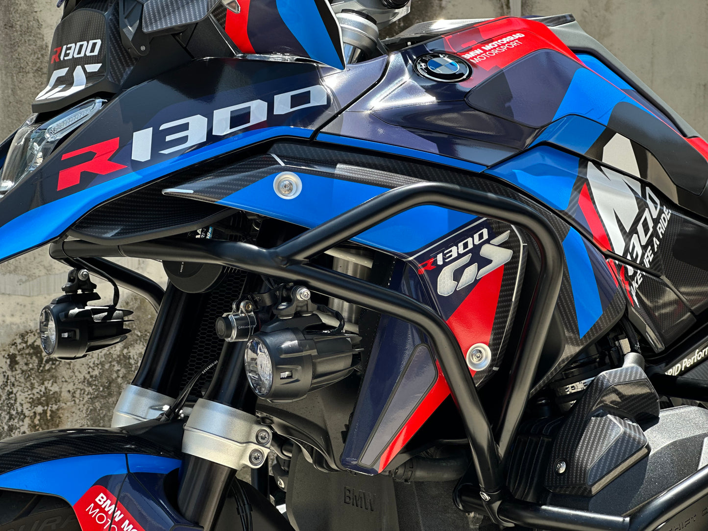 BMW R1300GS Custom Vinyl Graphic Decal Kit (1-3.M)