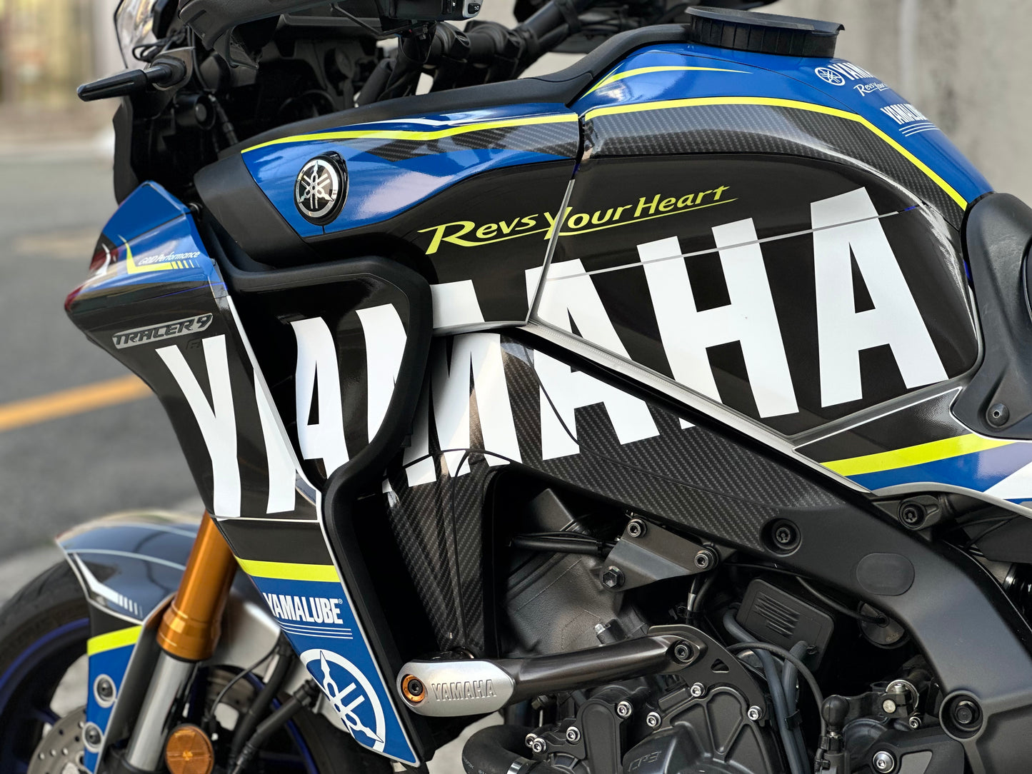 YAMAHA Tracer 9 GT+ Custom Vinyl Graphic Decal Kit (1-1.Carbon Pattern&Blue)