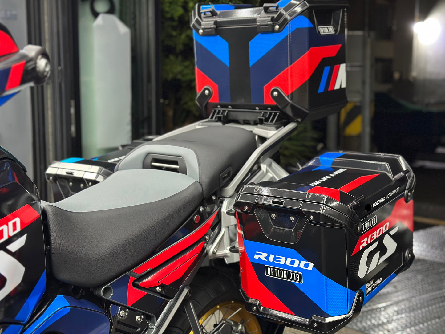 BMW R1300GS Adventure Aluminium Panniers Top Box Decal Sticker Kit (7-1.M)
