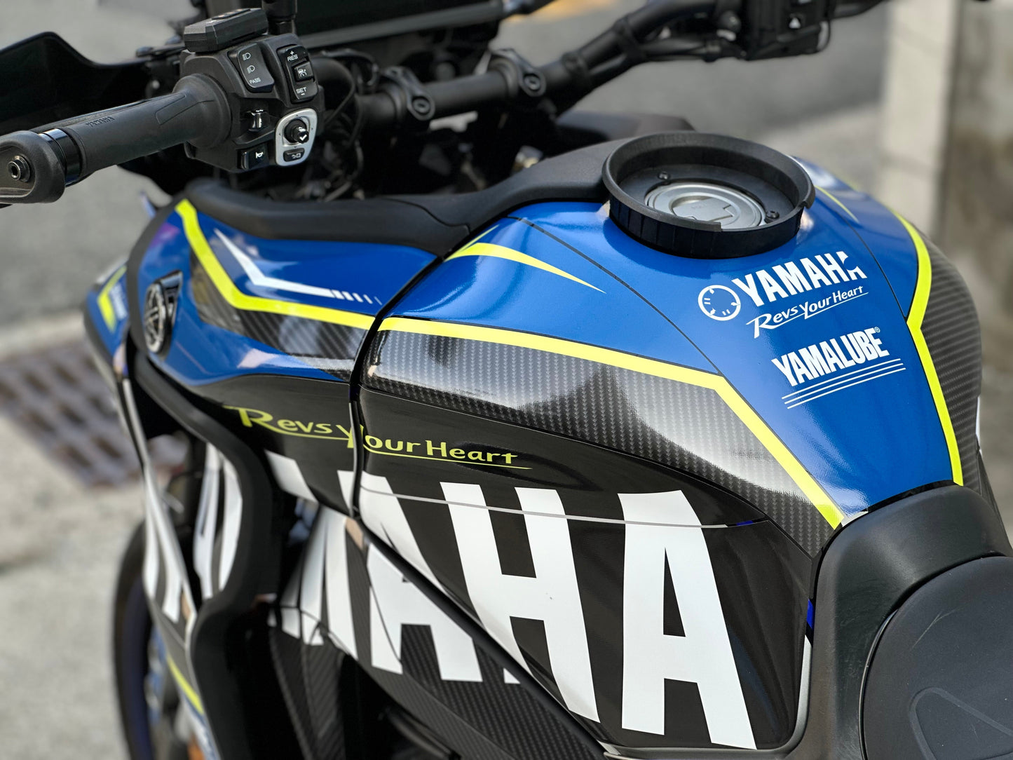 YAMAHA Tracer 9 GT+ Custom Vinyl Graphic Decal Kit (1-1.Carbon Pattern&Blue)