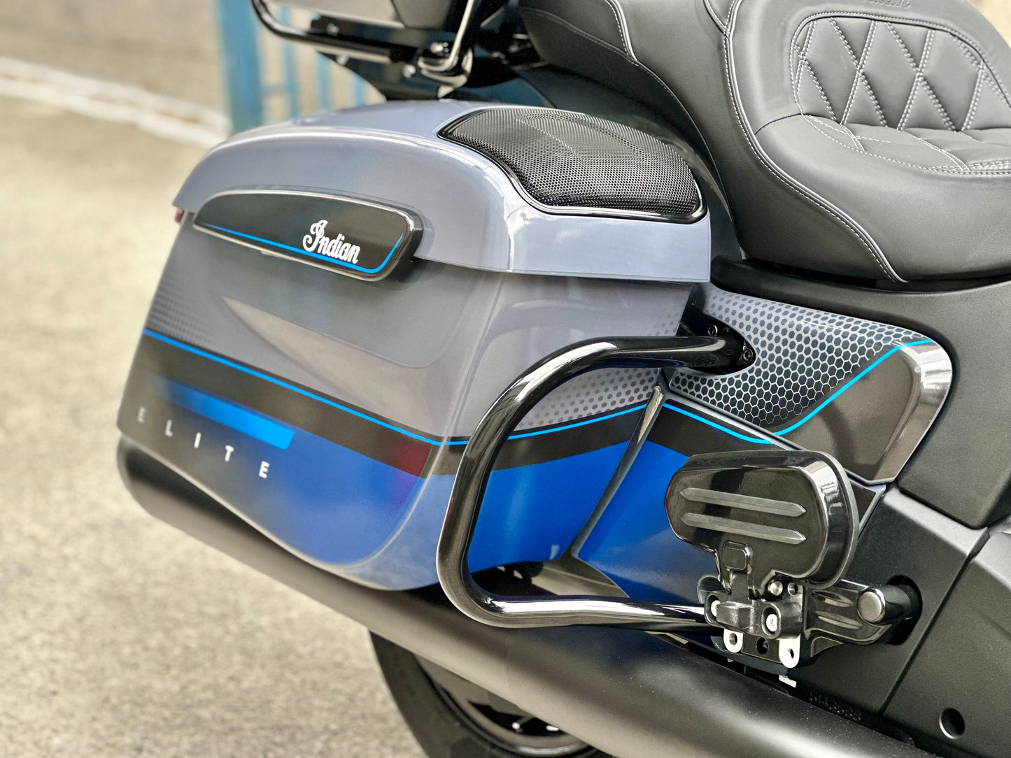 Indian Pursuit Challenger Graphic Full Decal Kit (1-3)