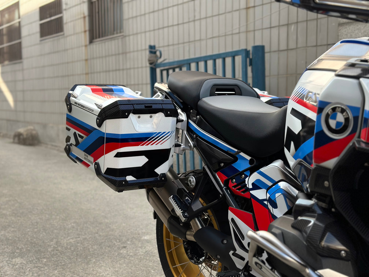 BMW R1300GS ADV Adventure Graphic Decal Sticker Kit (1-0.M)
