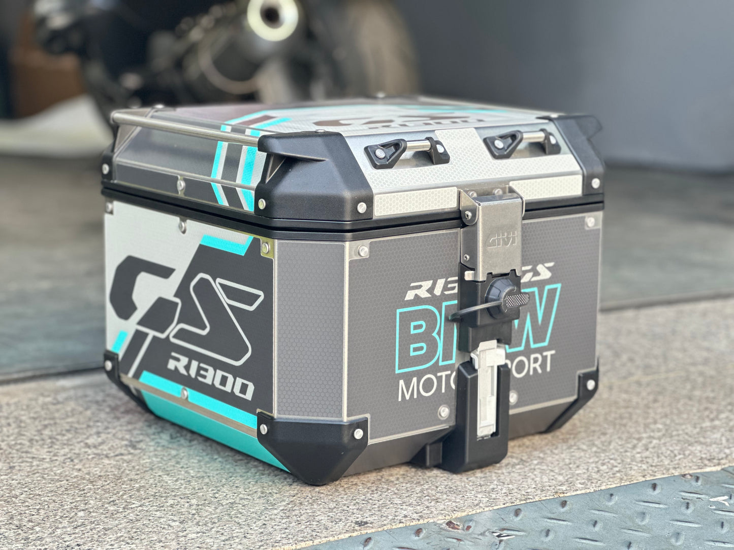 Givi OBKN42A Aluminum Top Case 42L Reflective Decal Sticker (1-1. R1300GSA)