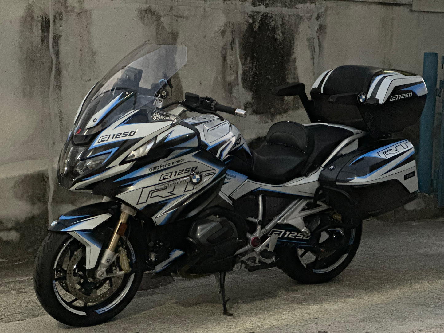 Motorcycle Fairing Decal Kit – For BMW R1250RT Type (1-1)