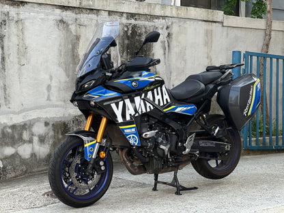 YAMAHA Tracer 9 GT+ Custom Vinyl Graphic Decal Kit (1-4.Carbon Pattern&White)