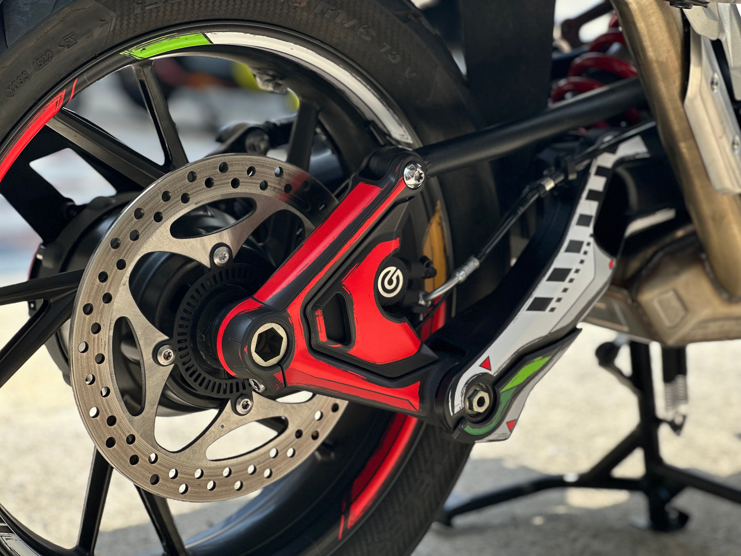 Triumph Tiger 1200 GT Explorer Custom Vinyl Graphic Decal Kit (1-1.Astray)