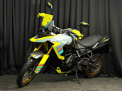 SUZUKI V-Strom 800 DE Graphic Decal Sticker Kit (1-1.BK)