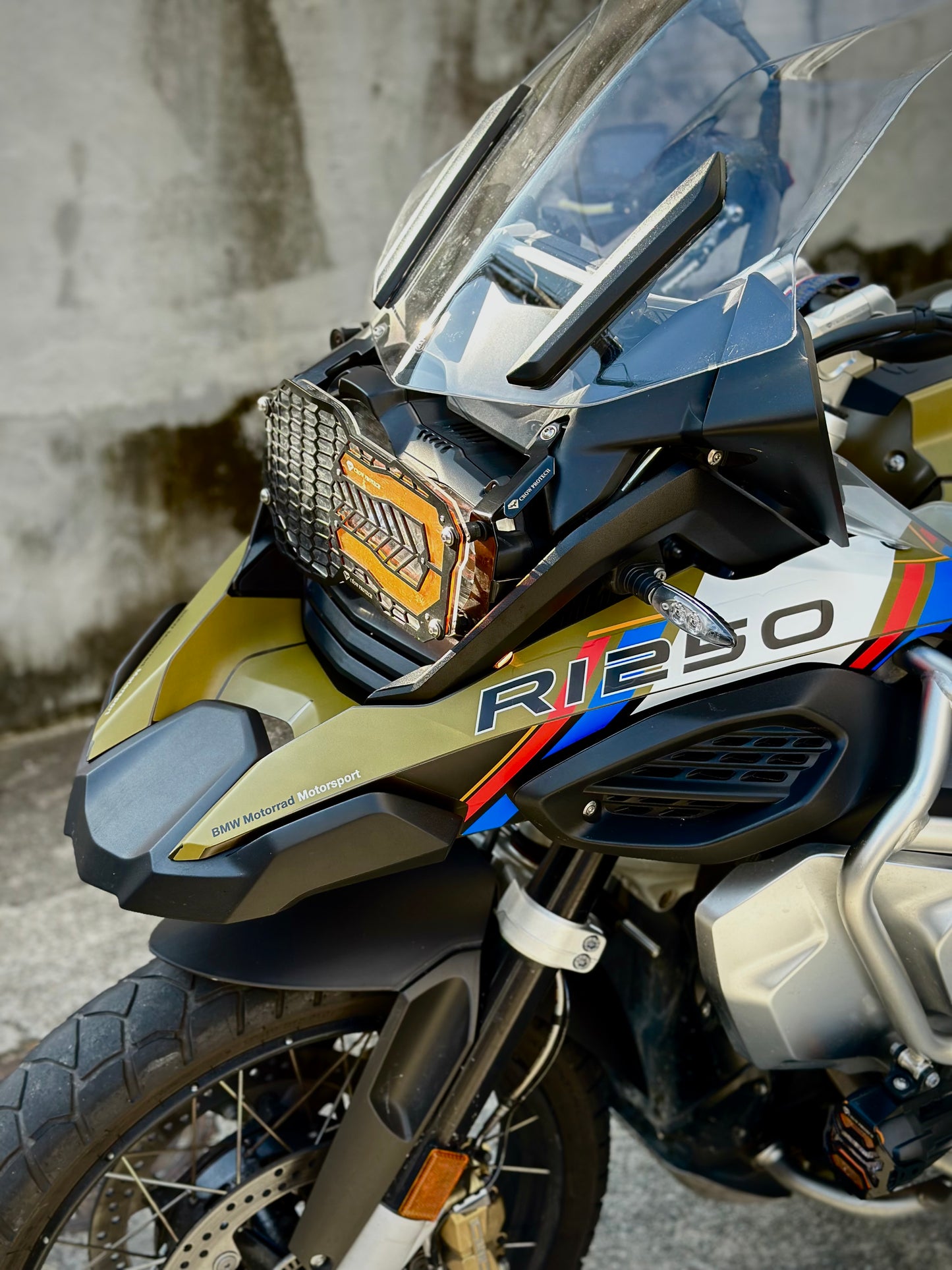 Motorcycle Fairing Decal Vinyl Sticker Kit – For BMW R1250GS Adv Type (1-1)