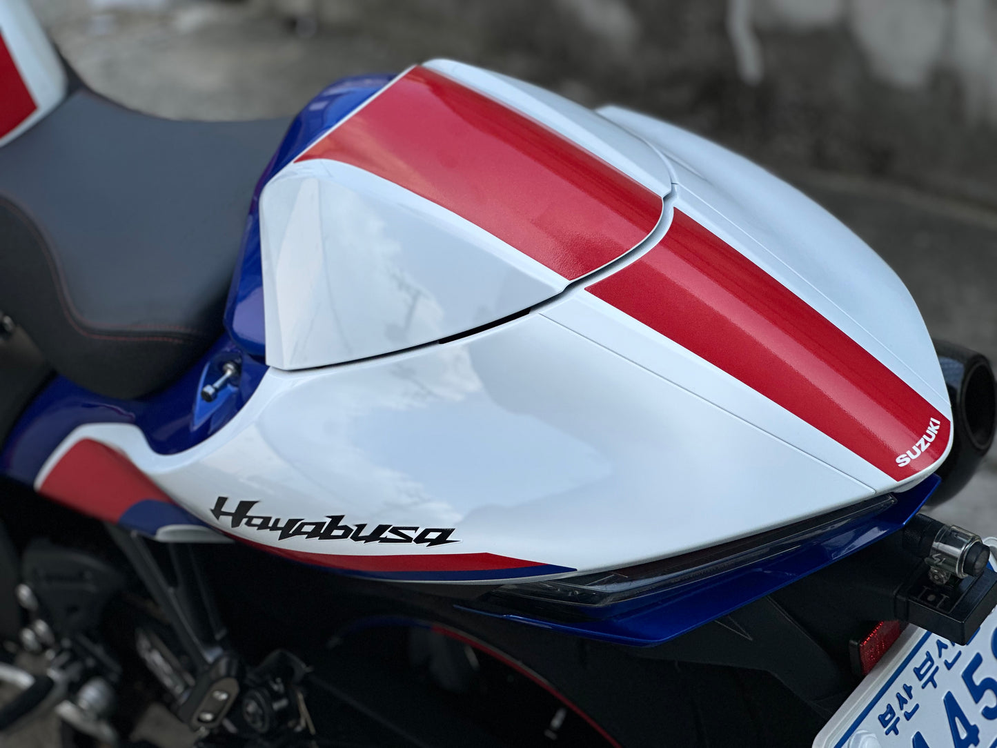HAYABUSA Graphic Panel Decal Kit (2-2)