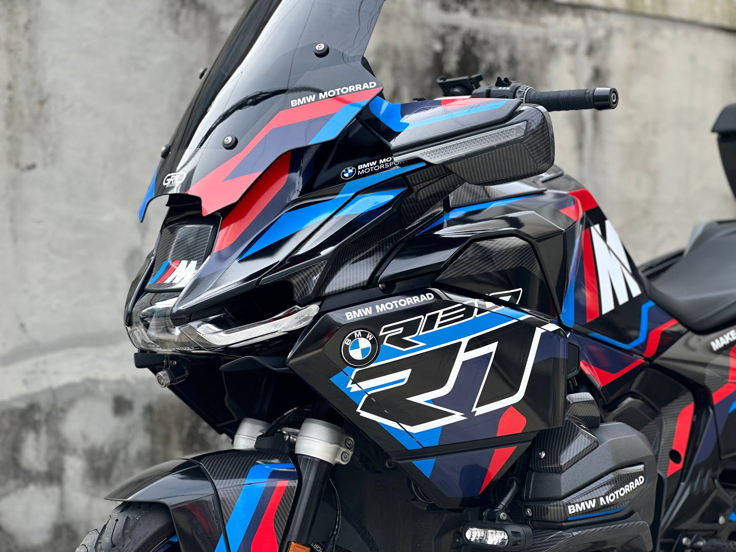 Full Graphic Vinyl Decal Kit For BMW R1300RT (4-2.M)
