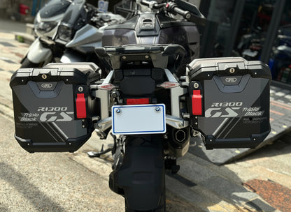 BMW R1300GS Adventure Pannier & Top Box Rear Reflective Decal Sticker (2-2.Digital Camo)