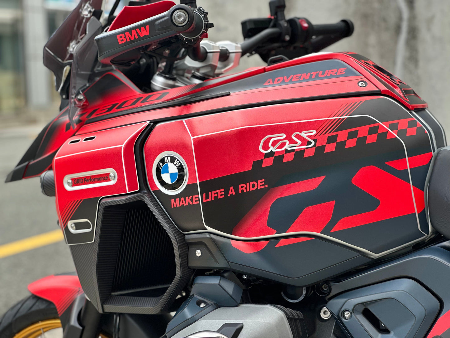 BMW R1300GS ADV Adventure Graphic Decal Sticker Kit (13-1.CHKRD Red BB Carbon)