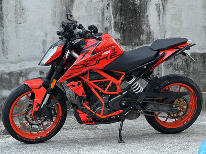 390 DUKE  Graphic Full Decal Kit (1-5)