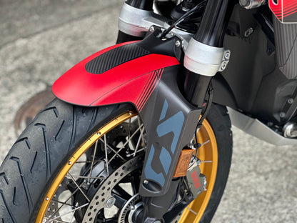 BMW R1300GS ADV Adventure Graphic Decal Sticker Kit (13-1.CHKRD Red BB Carbon)