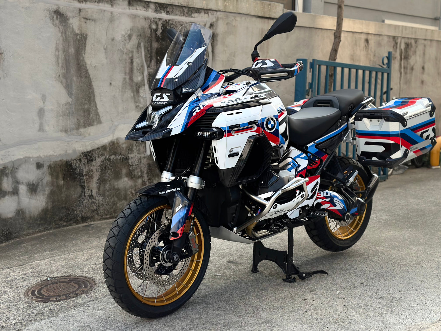 BMW R1300GS ADV Adventure Graphic Decal Sticker Kit (1-0.M)